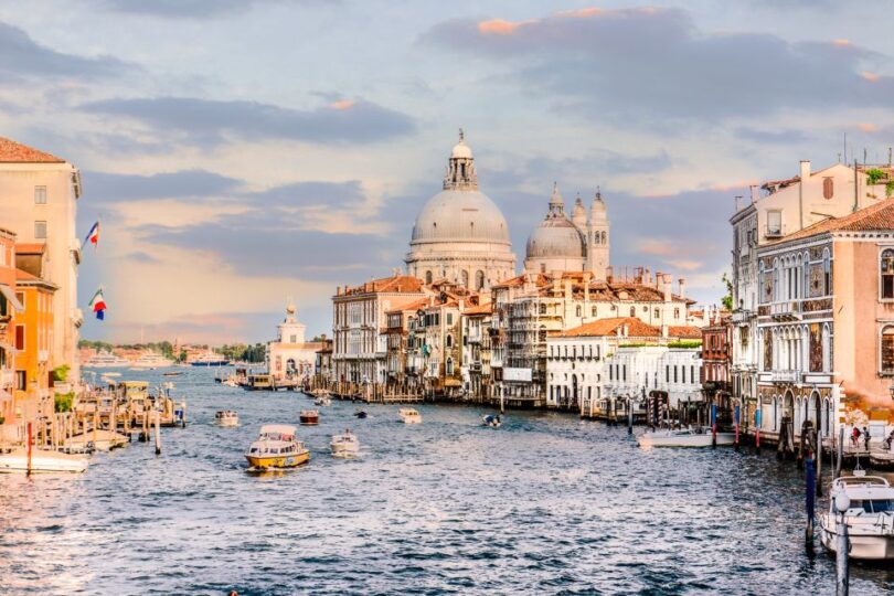 Private Gondelfahrt in Venedig Entdecken Sie die Rialtobrücke und Mehr (7)