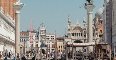Private Gondelfahrt in Venedig zum Seufzerbrücke